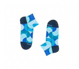 Colorful sneaker socks Retkińska 8m2, semicircles in shades of blue. Takapara