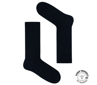 Schwarz gestreifte Socken aus Merinowolle