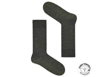 Khakifarbene Socken aus Merinowolle mulesing free