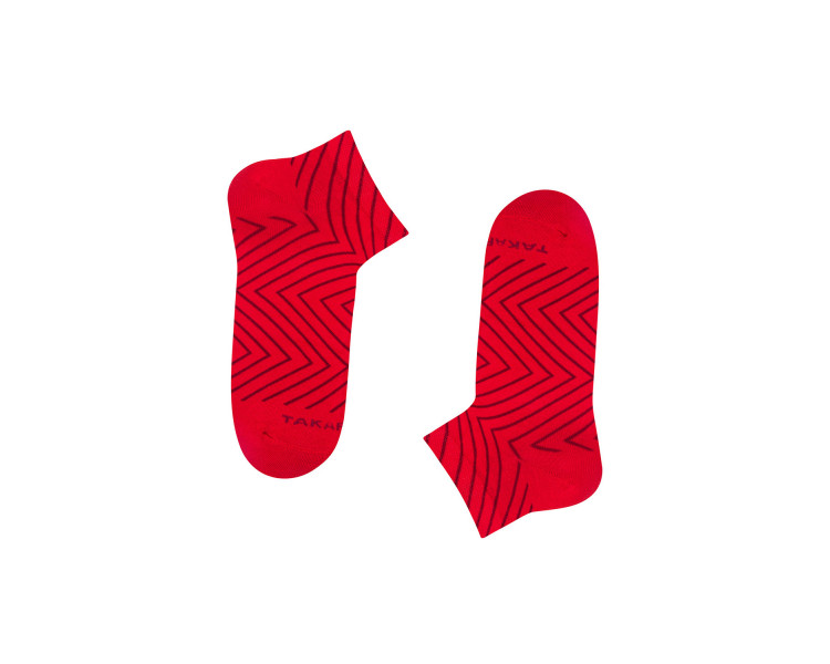Chaussettes baskets rouges Skrzywana 9 m3 avec zigzags. Takapara