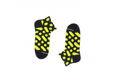 Kolorowe skarpetki stopki Wilcza 13m3 w żółte kropki i kropki na czarnym tle. TakaPara