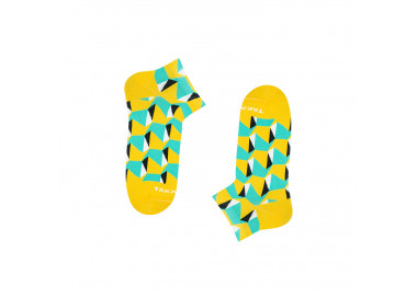 Chaussettes baskets Tuwim 15m1 colorées aux motifs géométriques jaunes et verts. Takapara