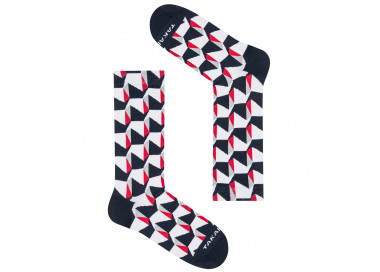 Chaussettes colorées Tuwim 15m8 avec motifs géométriques en rouge, noir et blanc. Takapara