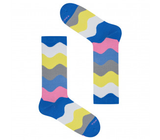 Colorful 16m3 wave socks with waves in pink, blue, white and yellow. Takapara