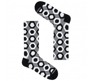 Schwarz-weiße Zawisza 80m1 Socken mit einem geometrischen Muster aus Sechsecken. Takapara