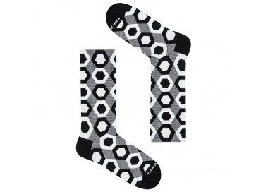 Black and white Zawisza 80m1 socks with a geometric pattern of hexagons. Takapara