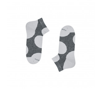 Chaussettes baskets Zawisza 80m6 grises à pois gris clair. Takapara