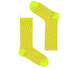 Chaussettes fluo colorées Neonowa 90m4 avec zigzags orange sur fond jaune. Takapara
