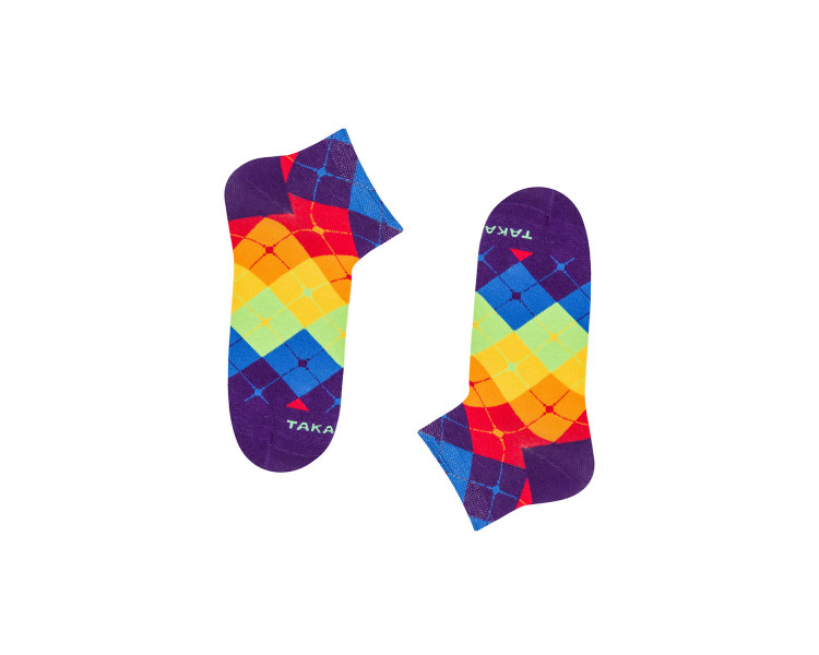 Colorful sneaker socks Tylna 99m2 in a rainbow check. Takapara