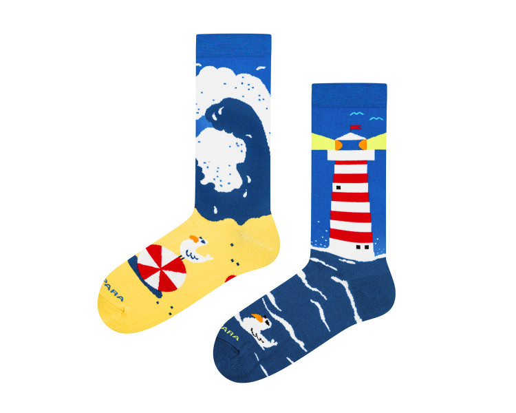 Strand und Leuchtturm: Mix and Match Socken von Takapara