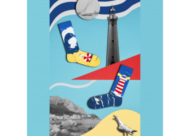 Beach and Lighthouse: Mix and Match Socks by Takapara